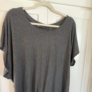 ATHLETA WOMENS GRAY OVERSIZE TEE SIZE XL
